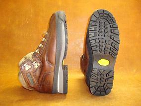 ソール交換＋クリーニング＆カラーリング（Timberland）