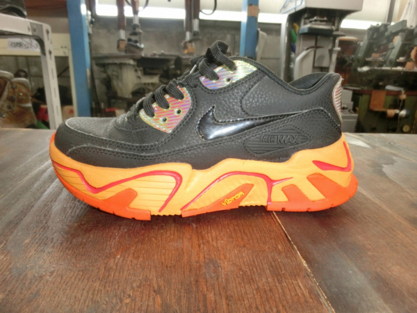 ソール交換(AIR MAX)Vibram980C