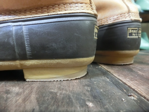 ビーンブーツ踵部補強＆化粧交換について