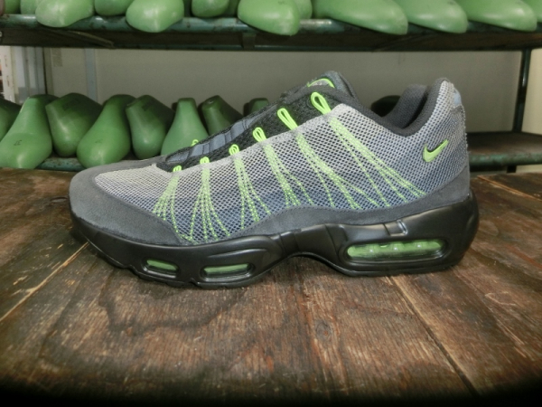 ナイキエアマックス95 ダイナミックフライワイヤー ソール交換について