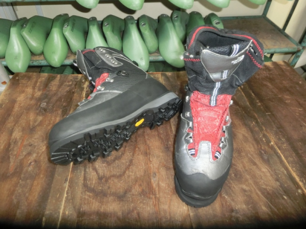 ノースフェイス ヴェルトS6Kグレイシアのソール交換について