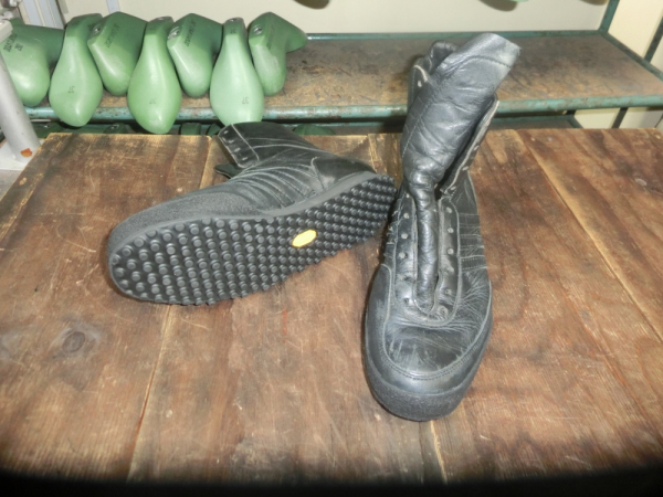 アディダスGSG9アサルトブーツのソール交換について！