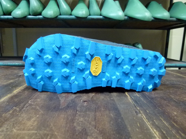 ALTRA（アルトラ）ローンピーク5のソール交換について！