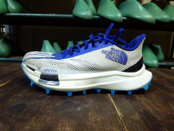 ザ・ノース・フェイスのトレランシューズをヴィブラムソールでソール交換！