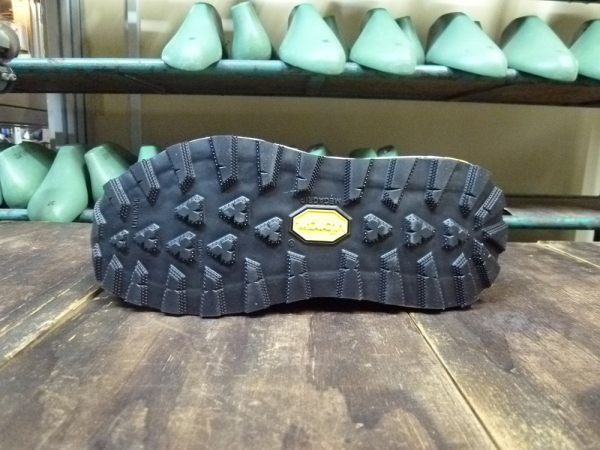 ホカオネオネ（HOKA)カハGTXのソール交換について！
