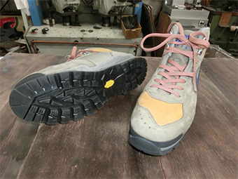 Vibram Soleの修理はぜひ当店へお任せください！